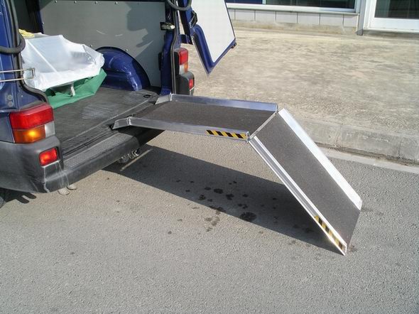 Altec AWR alúmíniumrámpa (2).jpg